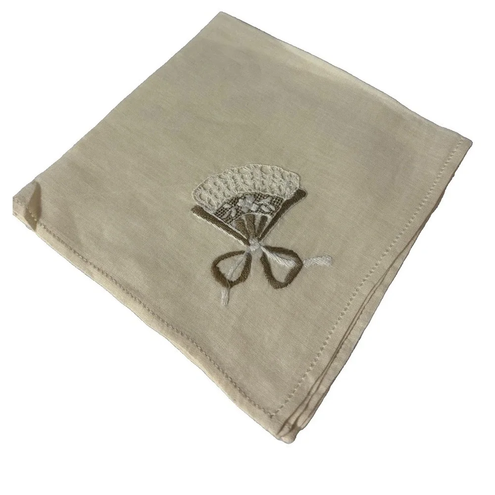 Vintage Linen Napkins Set of 8 Embroidered Fan Bow Ivory Cream 16